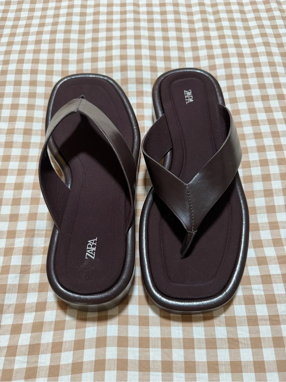 Zara Women's Platform Flip-Flop Sandals in Dark Brown - Picture 5 of 6